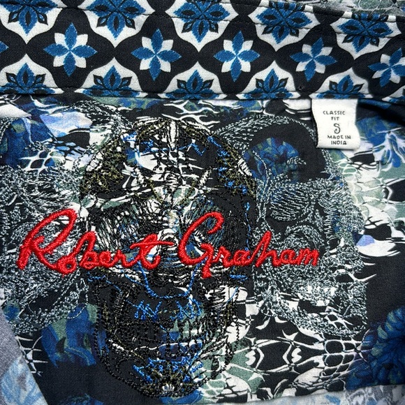 Robert Graham Alloway Equinox Skull Print Button Up Shirt Men’s Small NEW - Picture 10 of 14